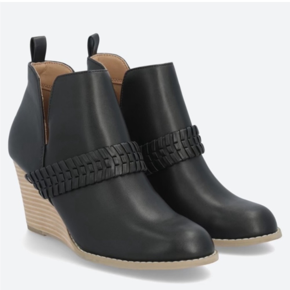 NEW DV by Dolce Vita Bootie Size 9.5